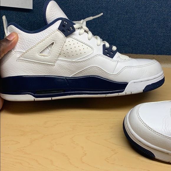 Jordan 4 Columbia - Picture 8 of 8